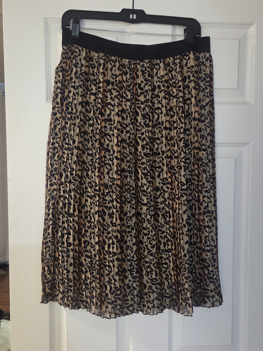 Timing Leopard-Print Pleated Midi Skirt - Black & Tan